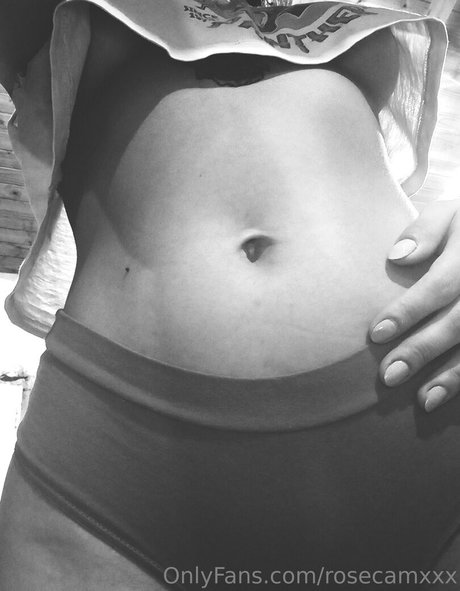 rosecamxxx adult star image