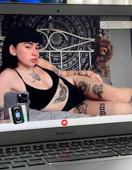 Morgan Beckers model xxx archive