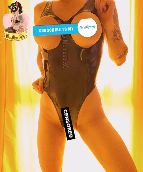 missmoniquexofree porn star pic