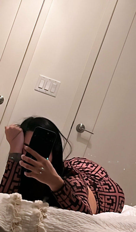 roselinllanes xxx model pictures