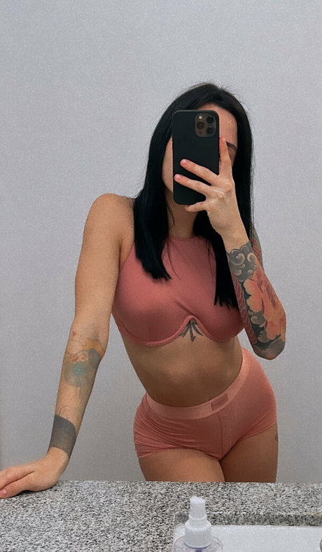 roselinllanes pornstar top picture