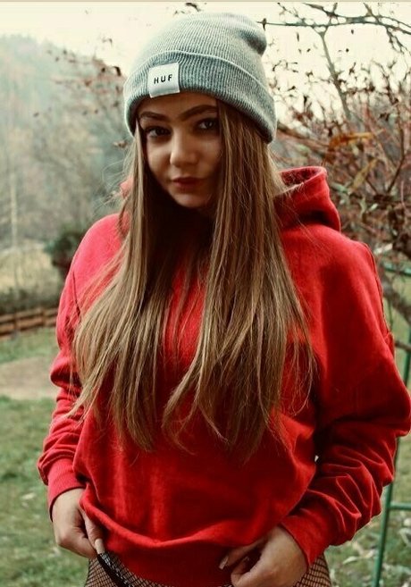 livionly pornstar perfect pictures