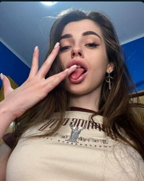 marie meow pretty star picture