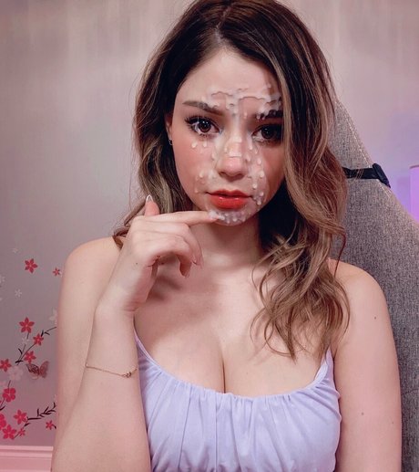 Lilchiipmunk xxx model img