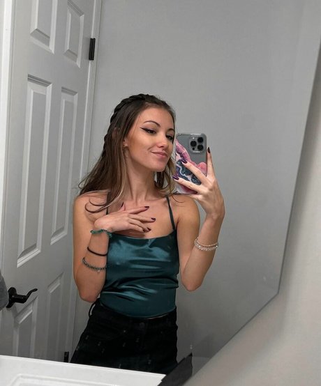 Echochlo star top images