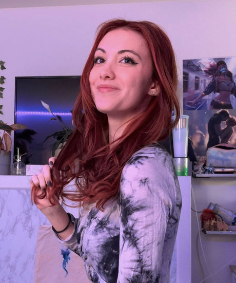 Echochlo pornographic star pics