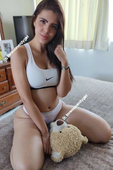 Lorenanerdygirl model exclusive archive