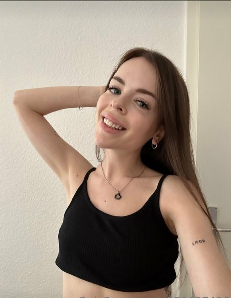 chloecuttie free model galleries