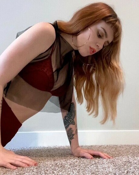 Cera Gibson perfect star images