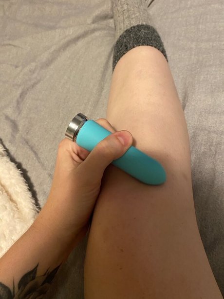 Cera Gibson art actress photo