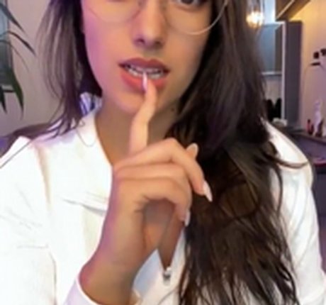 Pamm Bigo star pornographic photo