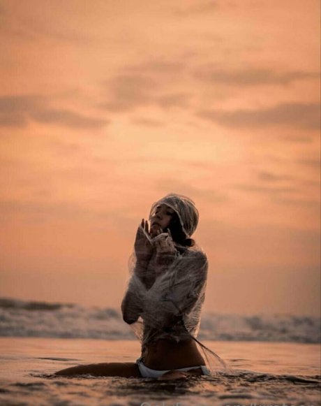 kirateen perfect model pic