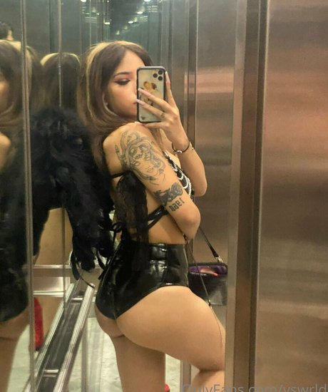 Vswrld model nudes images