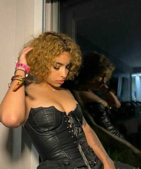 Vswrld star sex gallery