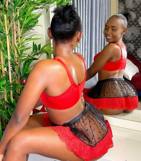 savage ebony star xxx image