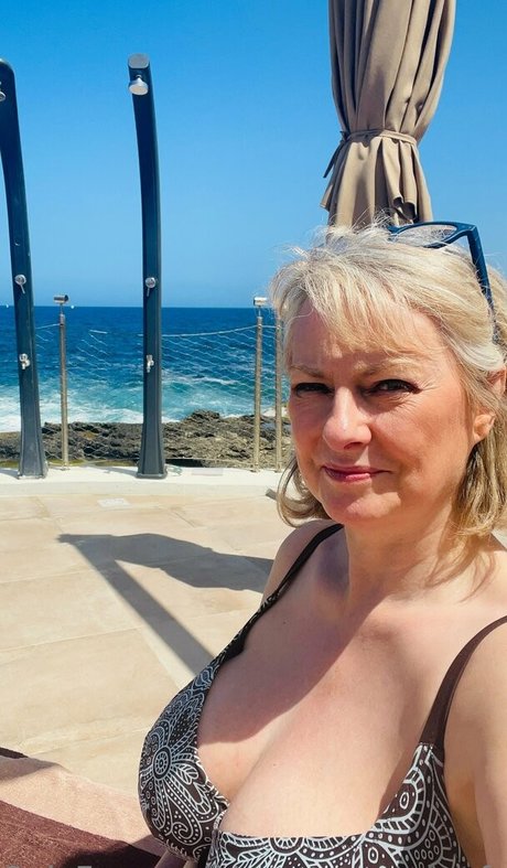 courtesanannafree pornstar high quality photos