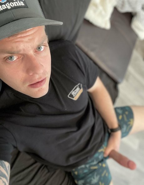 heyitskalen perfect actress picture