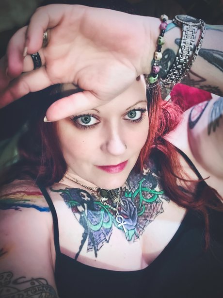 Mistress Heather adult model galleries