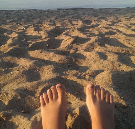 Mistle toe star nude galleries