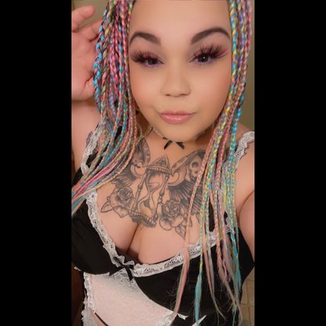 Missyextrathick nude model gallery