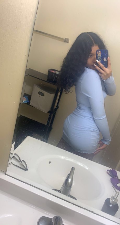 Crystal Jade_ star beautiful image