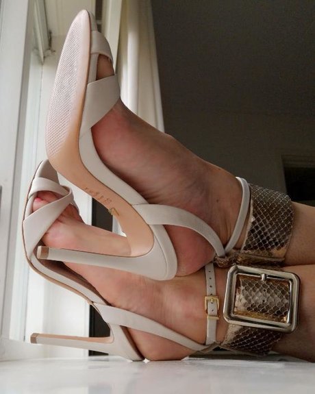 Love my Feet actress images