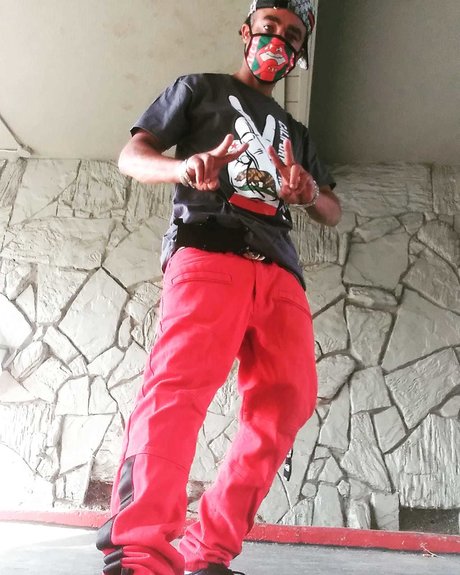 Cali Hef beautiful model pics