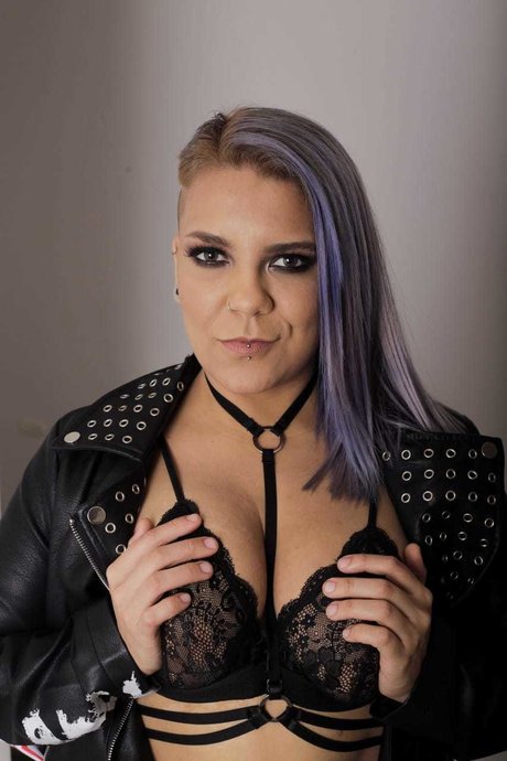 La Rubia Sabrina_ sexy star galleries