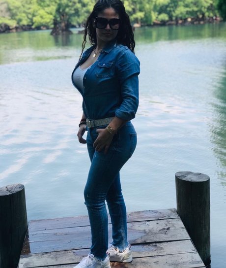 Soy la china_ xxx model images