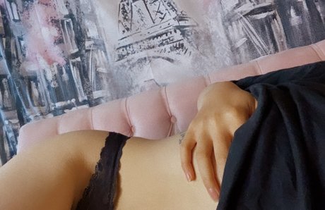 V MU OZ hd pornstar galleries