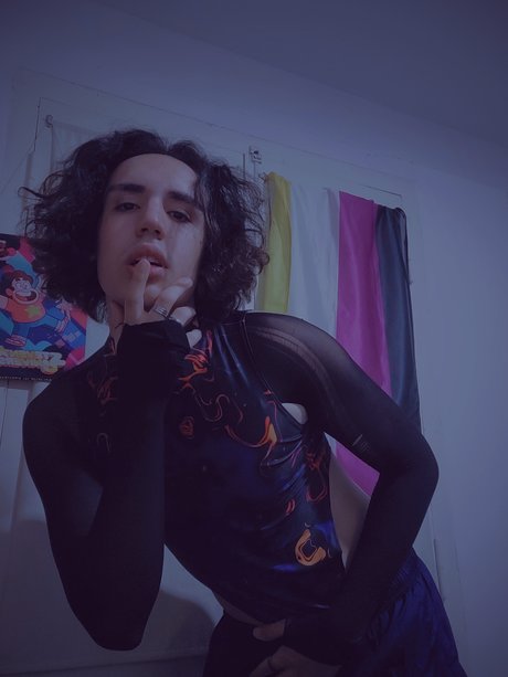 zahir star hot gallery