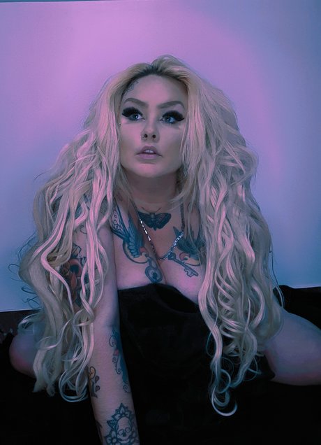 Brit Pierce star hd picture