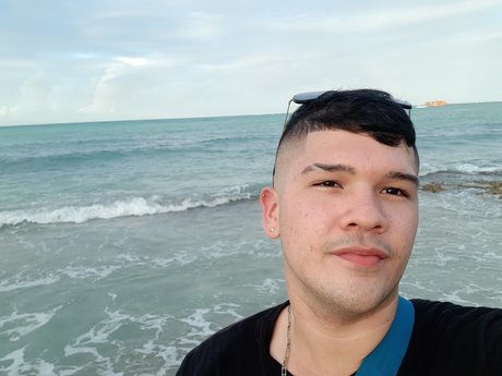 Juansegonzalez3 star naked galleries