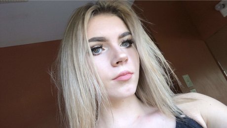 Jenny Joyy star naked pic