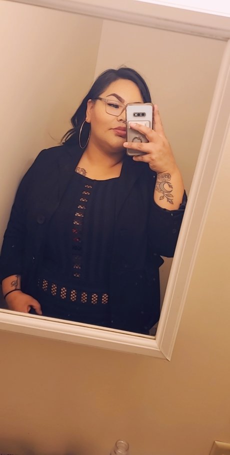 Layneeee naked pornstar galleries