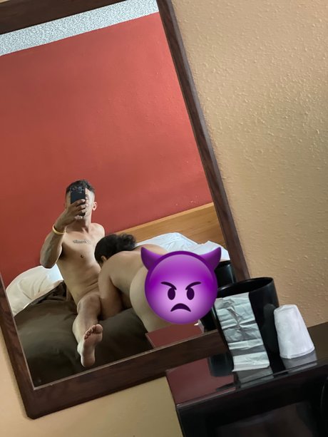 marriedtwins pornstar hot picture