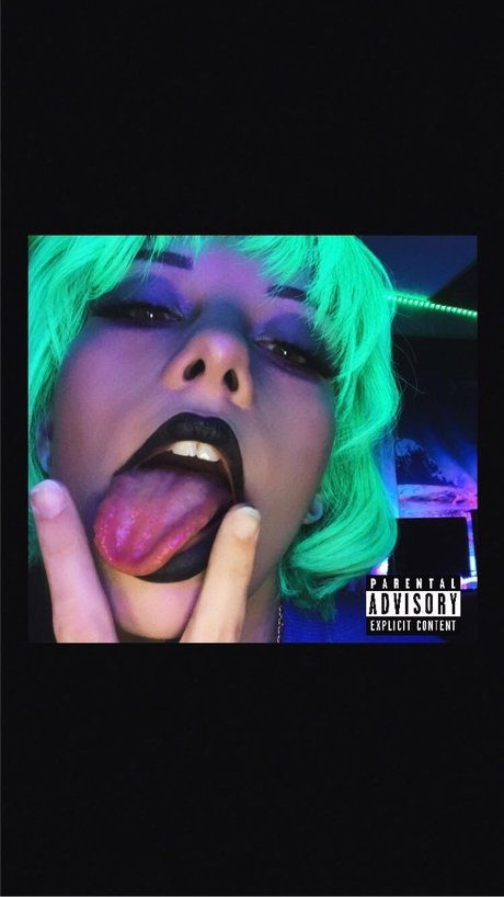 short n sweet erotic actress images