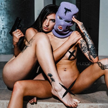 HUGOVphoto pornstar nice image