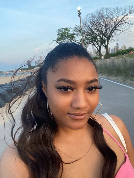 Goddess Avie Marcs_ pornstar perfect images