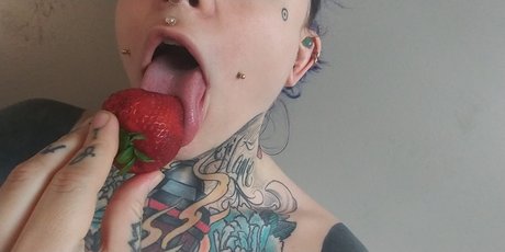 Bunny Knox model high quality images