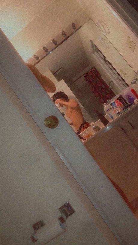 Xellow Ray x maniii exclusive star pictures