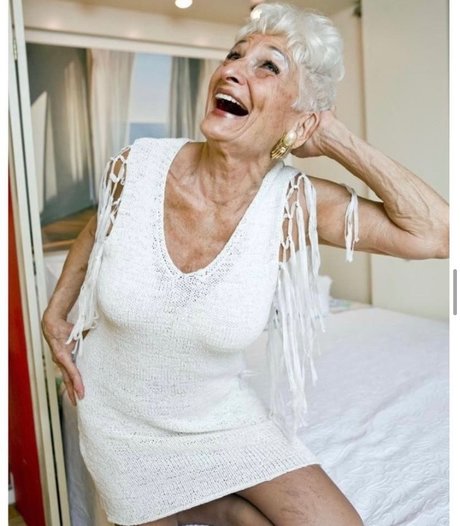 Hottie Hattie model perfect archive