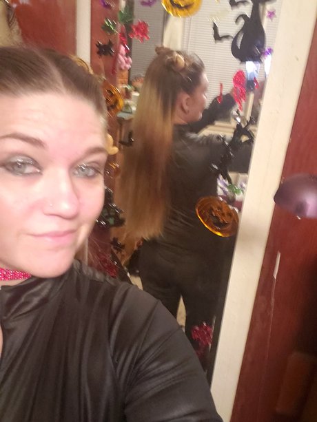 Naughty Nika star top picture