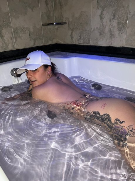 Zorraafiiielll sexy actress image