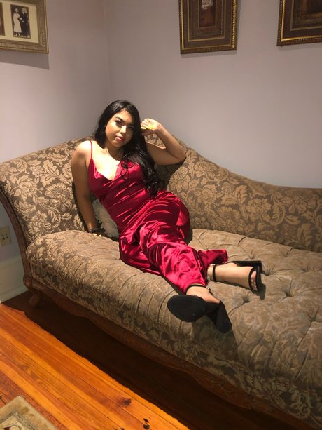 fatima model naked picture