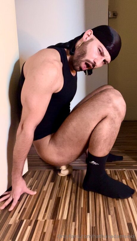 Nathan Adams star top pic