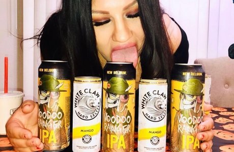 Naughty bites_ perfect model photo