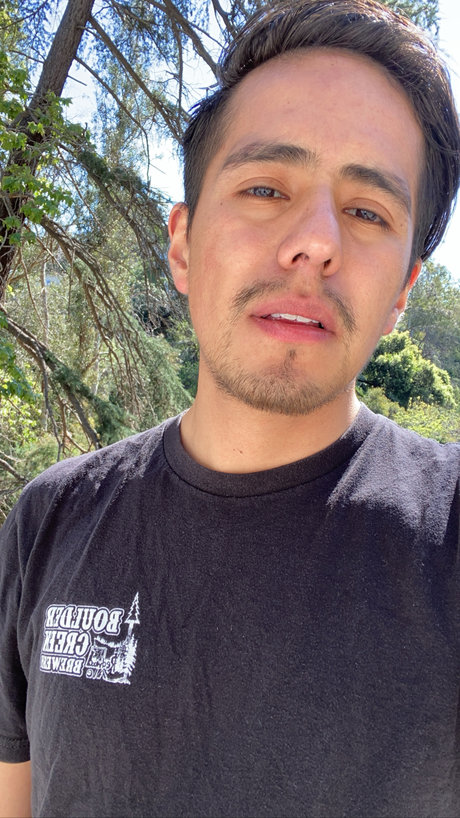 Jurriaan de Vries star beautiful pic