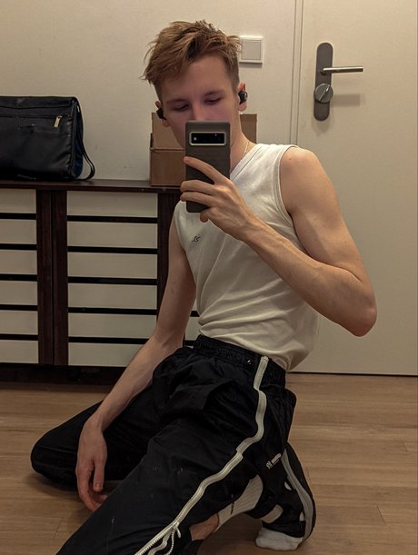 Tuldon nude star archive