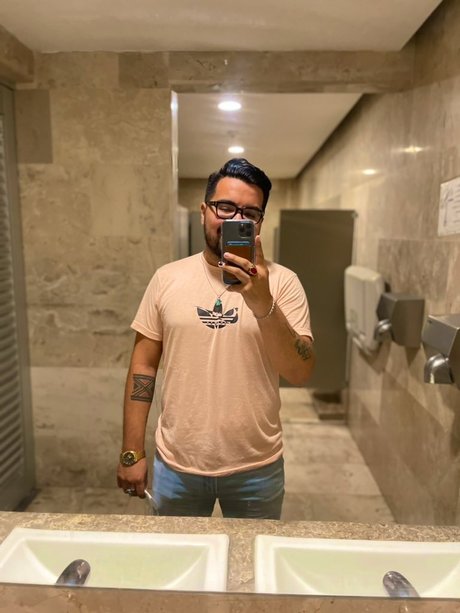 Miguel Fern ndez free model gallery